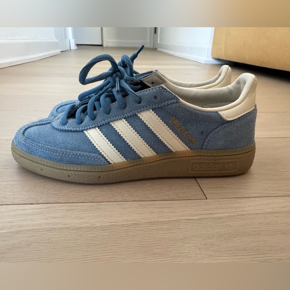 Adidas spezial in blue and white